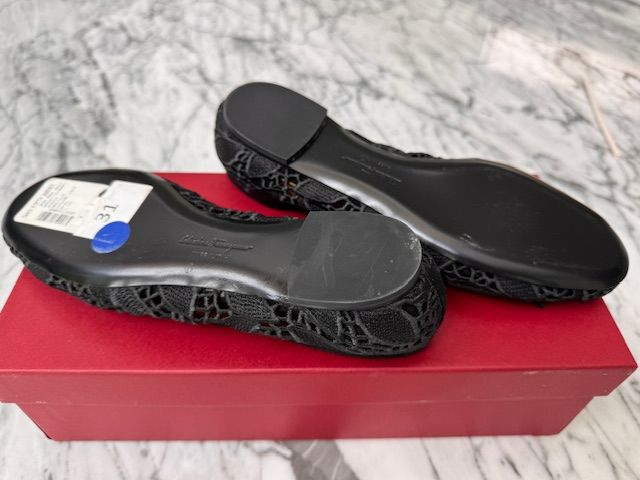 SALVATORE FERRAGAMMO FLATS, 31 (5.5 US)