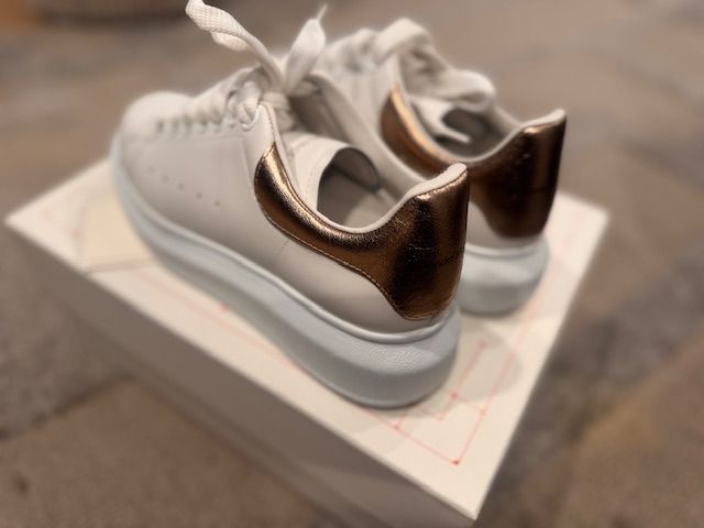 ALEXANDER MCQUEEN SNEAKERS, 36/US 6