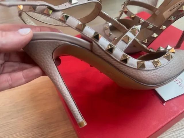 VALENTINO HEELS, 38/8