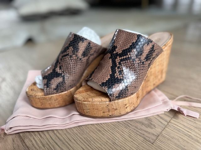 STUART WEITZMAN WEDGE HEELS, 36 / US 6M