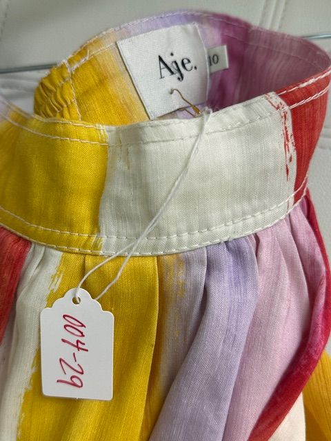 AJE SHORT SKIRT, 10 (AU) US (6)