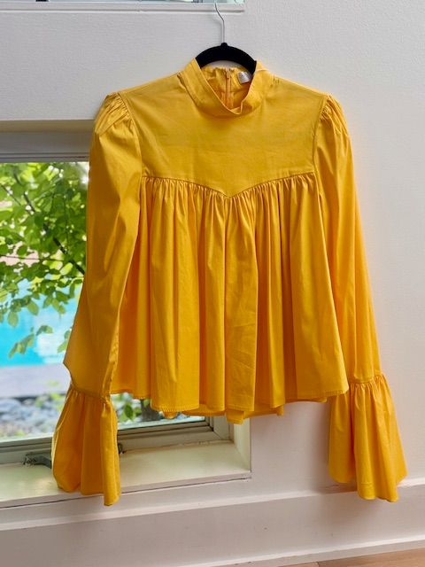 CAROLINA CONSTAS BLOUSE, SMALL