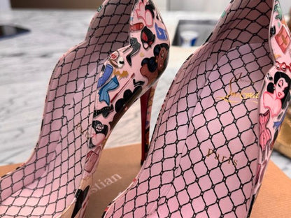 CHRISTIAN LOUBOUTIN DESIGNER HEELS, 37.5 (US 7/7.5)