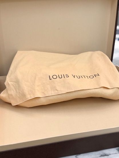 LOUIS VUITTON DESIGNER HANDBAG, SHOULDER BAG
