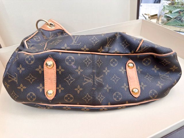 LOUIS VUITTON DESIGNER HANDBAG, SHOULDER BAG