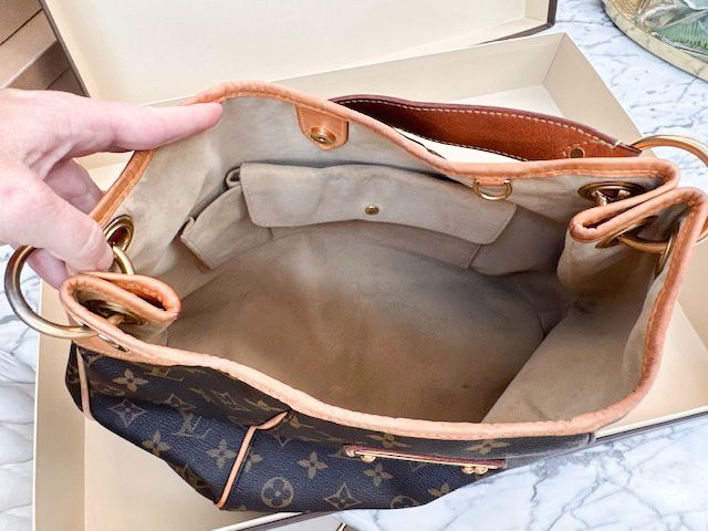 LOUIS VUITTON DESIGNER HANDBAG, SHOULDER BAG