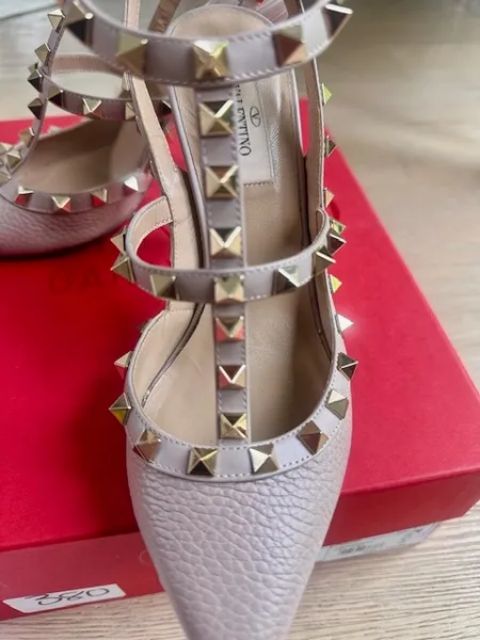VALENTINO HEELS, 38/8