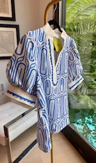 BLUE, WHITE NO BRAND NAME BLOUSE, SMALL