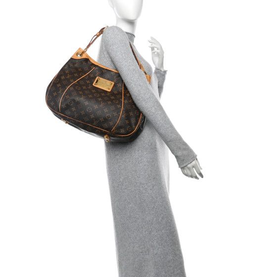 LOUIS VUITTON DESIGNER HANDBAG, SHOULDER BAG