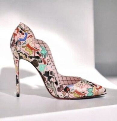 CHRISTIAN LOUBOUTIN DESIGNER HEELS, 37.5 (US 7/7.5)